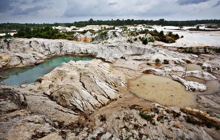 Tuntut KPK-RI Segera Bongkar Mafia Timah Ilegal di Bangka Belitung