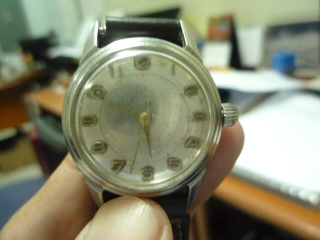 Jam Tangan Antik & Unik WYLER Jadul