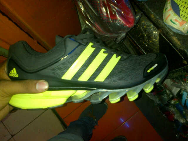 WTS adidas springblade original