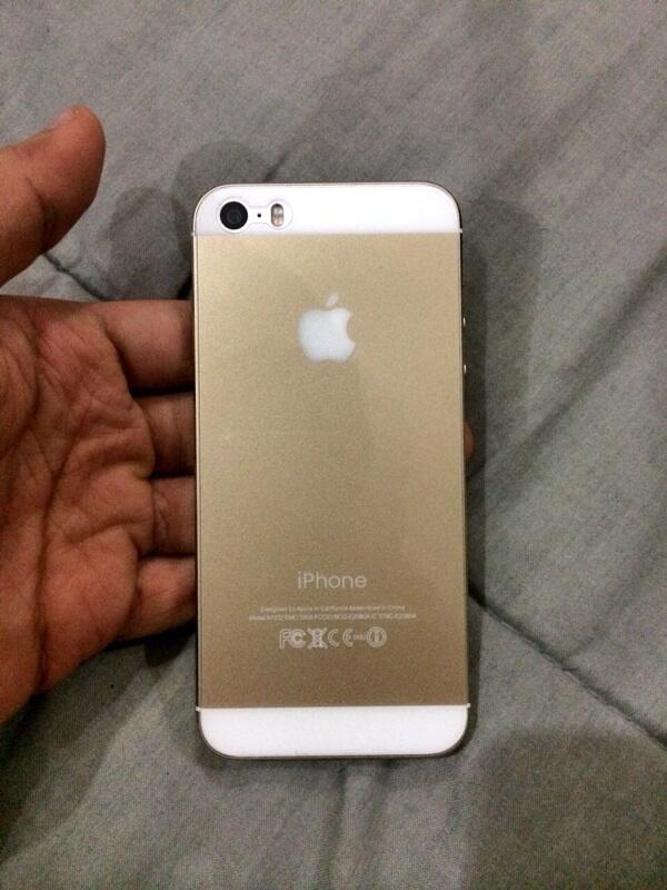 iphone 5s 16gb gold fu masih garansi panjang mulus