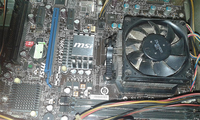 Motherboard MSI 760GM-P33+Sempron 140