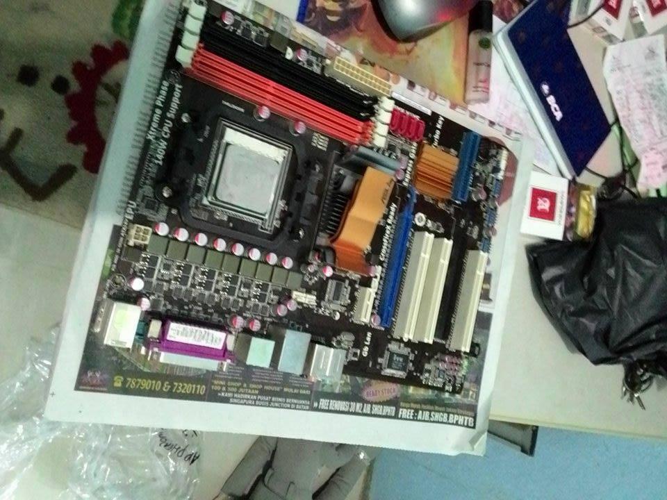 mobo + proc phenom
