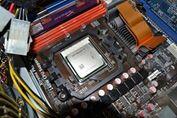 mobo + proc phenom