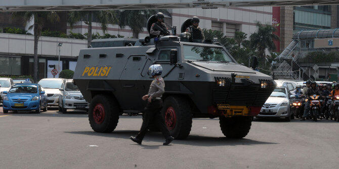 Ahok Usul Water Cannon Diisi Bensin Buat Hadapi Pendemo Bayaran