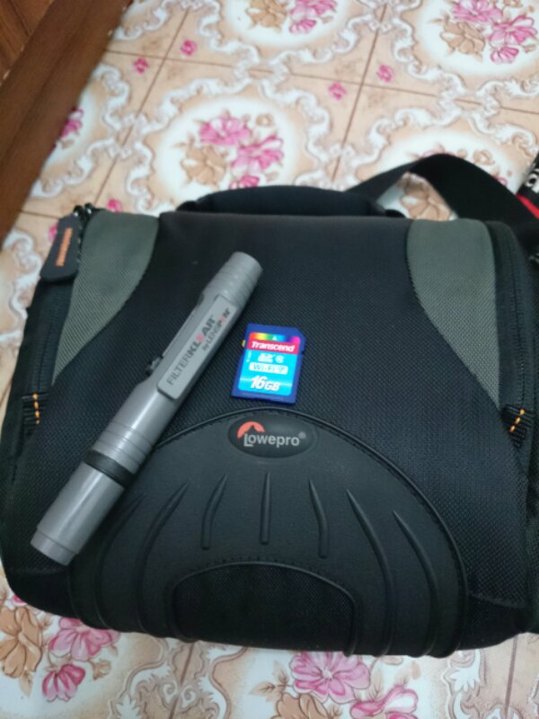 Jual Santai.. Canon eos 60d fullset mulllusss garansi panjanggg, bonus banyaakk