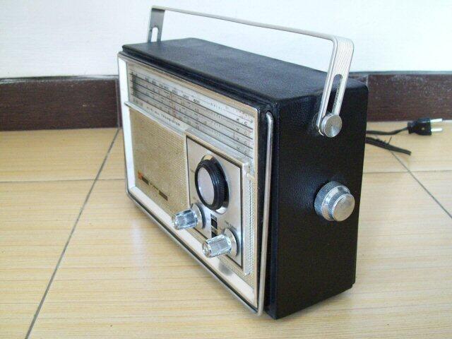 Radio Antik National R-441B