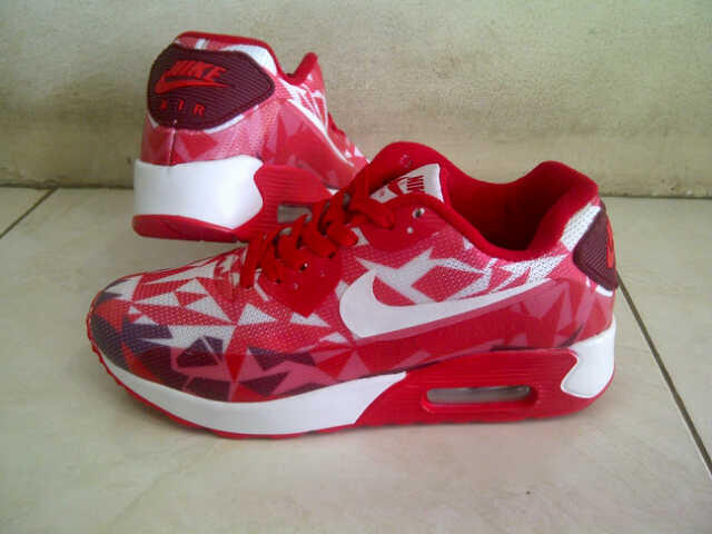 #YUKAHDIORDER Sepatu ADIDAS, NIKE, KICKERS dan lainnya. ORI 100%