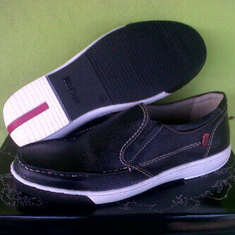 #YUKAHDIORDER Sepatu ADIDAS, NIKE, KICKERS dan lainnya. ORI 100%