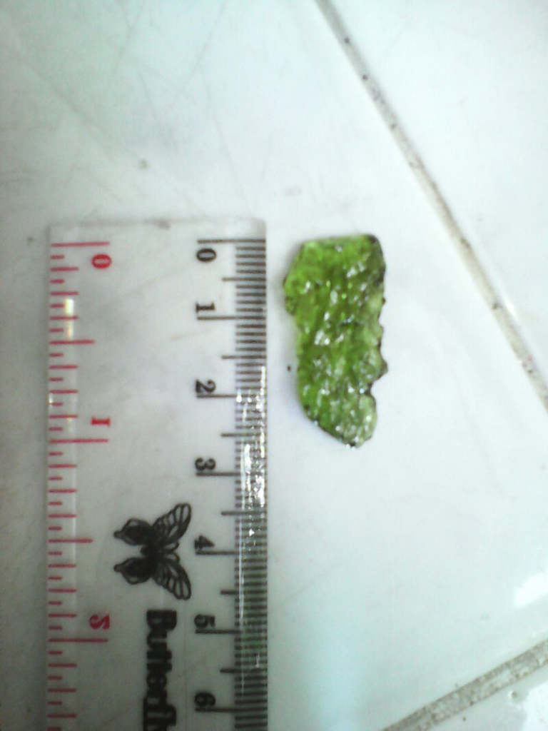 Jual Batu Meteor Tektite Moldavite Hijau
