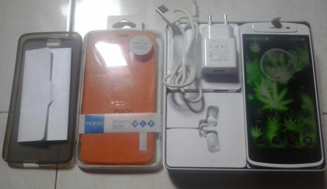 Terjual hp oppo n1 fullset warna putih mulluuss n masih 