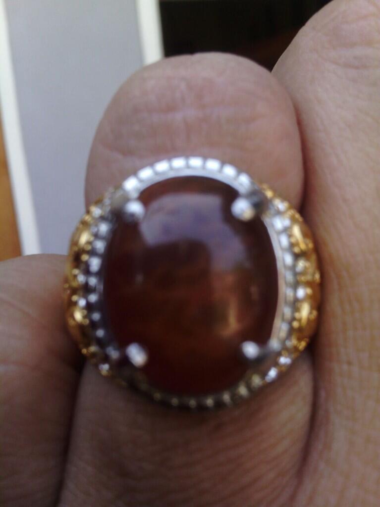 Batu Bacan Merah Obi + Ring Titanium