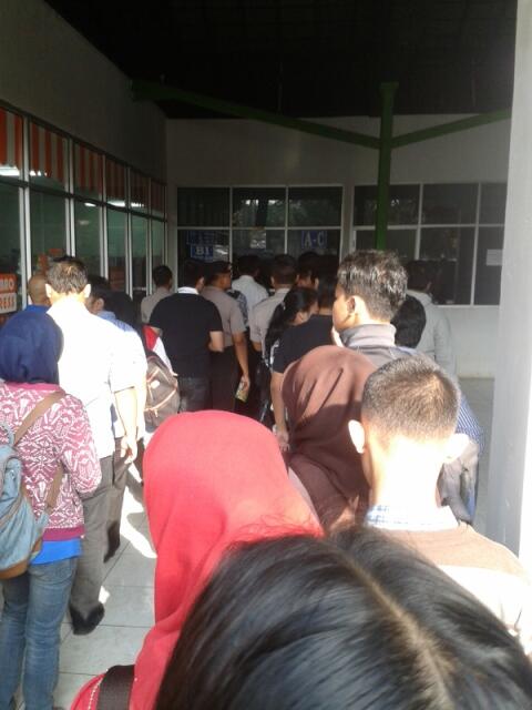 Siapa Bilang Bikin Surat Izin Mengemudi (SIM) 2014 itu susah ..:: FAKTANYA ::..