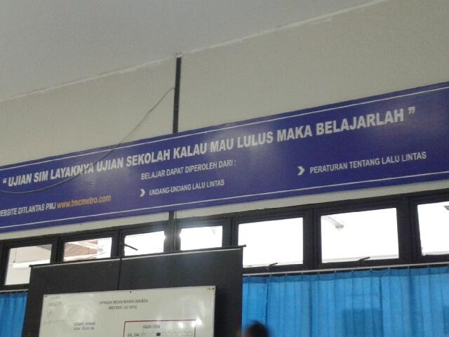 Siapa Bilang Bikin Surat Izin Mengemudi (SIM) 2014 itu susah ..:: FAKTANYA ::..