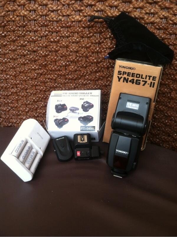 WTS flash yongnuo, fm radio trigger, casan battre+batre eneloop