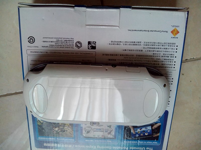 WTS PS Vita White murah