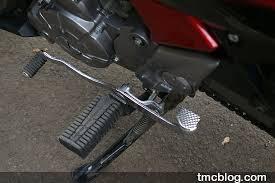 Hal yang sering dilakukan saat belajar naik motor