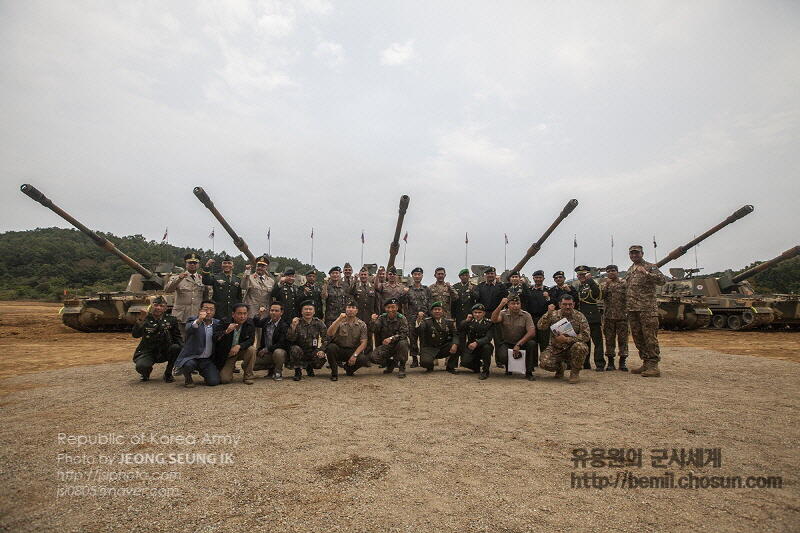 &#91;PIC&#93; Alutsista Korea Diperagakan Didepan Personil Militer Asing