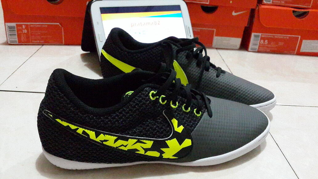 >>> SEPATU FUTSAL NIKE ELASTICO PRO III IC | 100% ORIGINAL & NEW | MURAH <<<