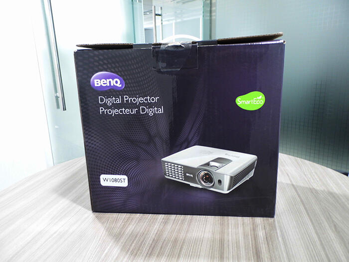 Unboxing BenQ Home Video Projector W1080ST FULL HD