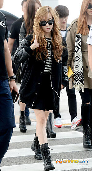 Jessica Resmi Keluar dari SNSD