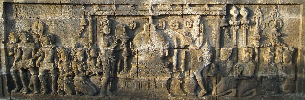 Buku Bantahan untuk "Borobudur Peninggalan Nabi Sulaiman"