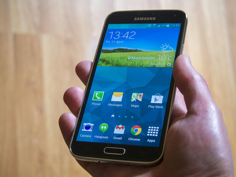 *ask | HELP ME ..... S5 vs LG G3 vs XPeria z2