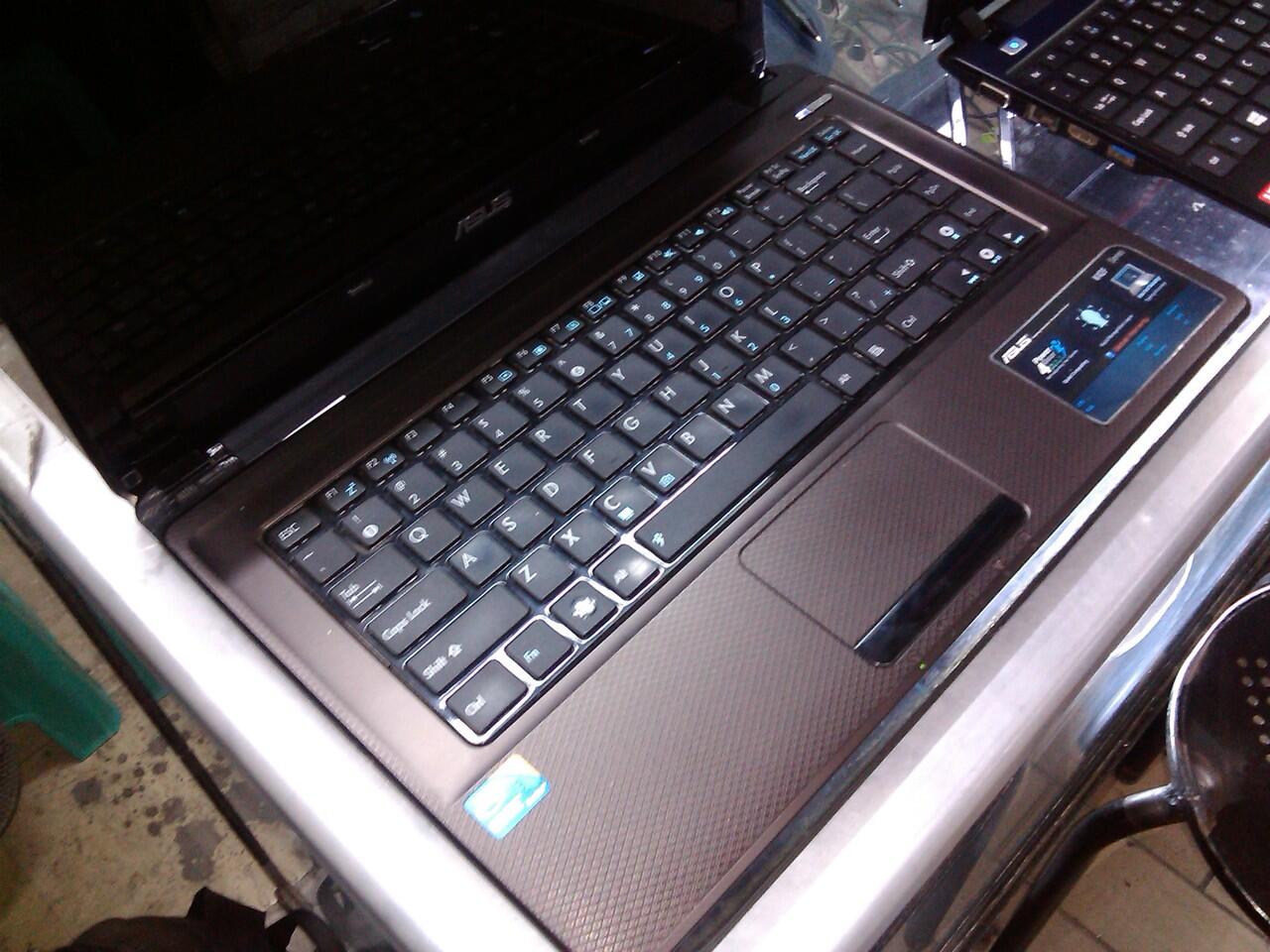terjual laptop gaming asus k42f i3 hdd 320 batre terjual laptop gaming asus k42f i3 hdd 320 batre