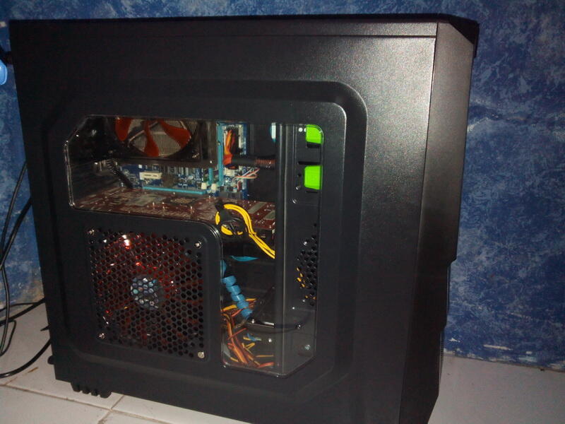 &#91;Mini Review&#93; - Case Dazumba D-Vito 681