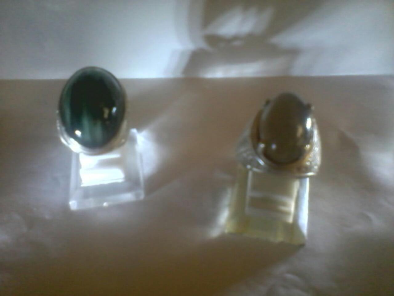 ( WTS ) Obsidian Dark Green Unik Limited Editions & Aceh Bio Solar MURAH