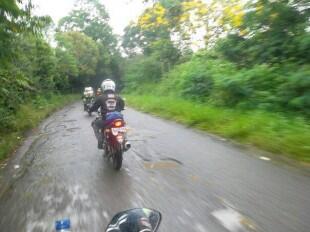 Nih, Cara Melewati Polisi Tidur yang Aman dan Nyaman