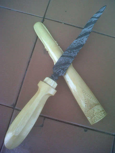 Tombak Buto Meler - Pamor Gubet / Cinde