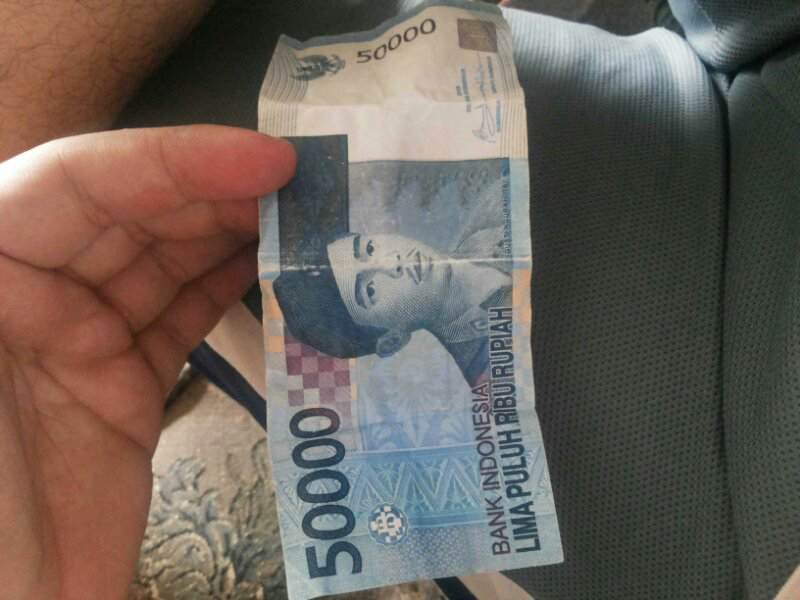 uang asli atau bukan?
