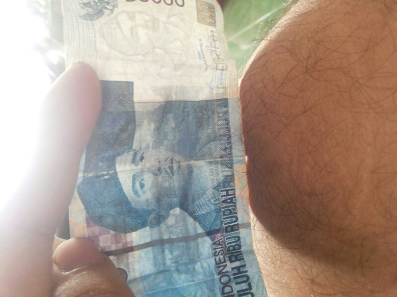 uang asli atau bukan?