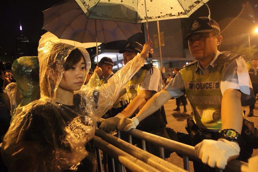 aksi Para demonstran di Hongkong yang sangat Terpuji .