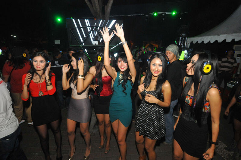 IGO - Perawan-perawan bening dari Suroboyo