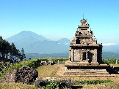 Candi - Candi Di Indonesia Yang Bercorak Hindu & Budha