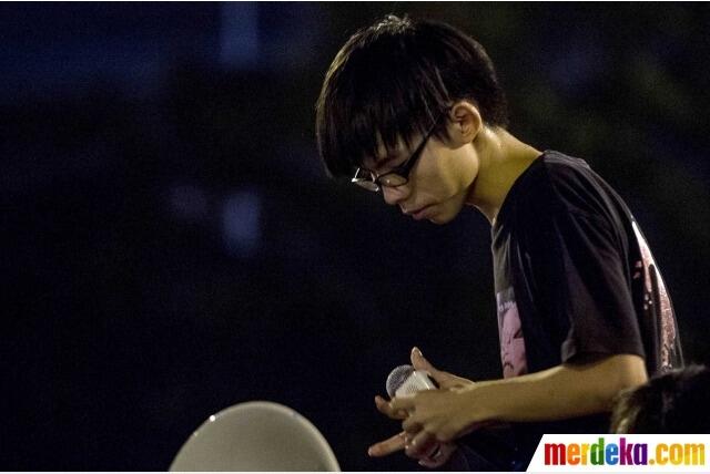 Pria &quot;Culun&quot; dan Krempeng ini Bikin China Ketar-Ketir (Mengenal Sosok Joshua Wong)