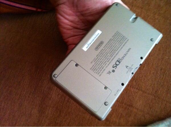 Nintendo dsi xl
