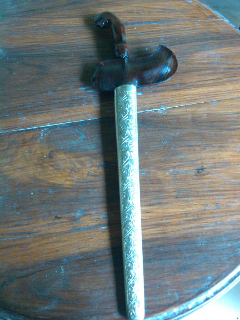 Keris Kebo Kantong antik dimaharkan