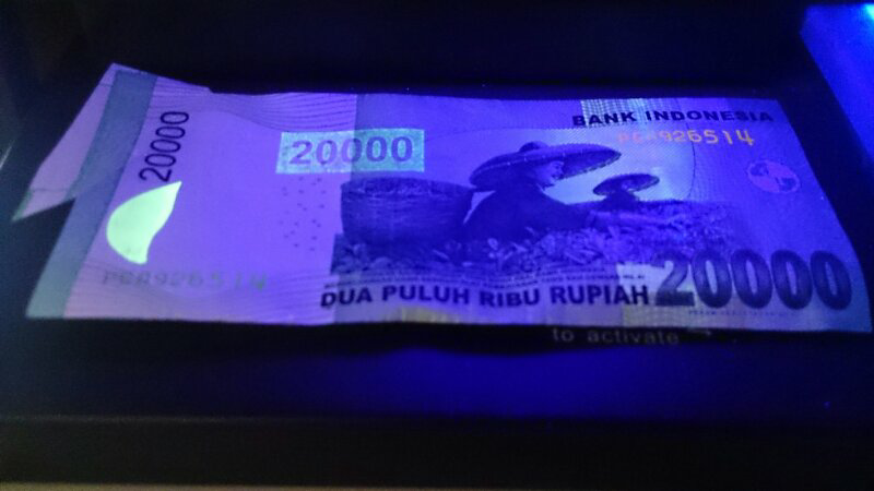 Uang 20.000 Miss Cut ( Salah Potong )