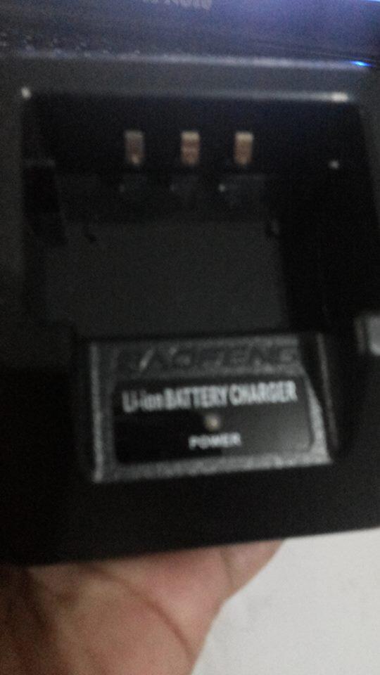 HANDY TALKY BAOFENG UV-5R Loreng/Army Dualband