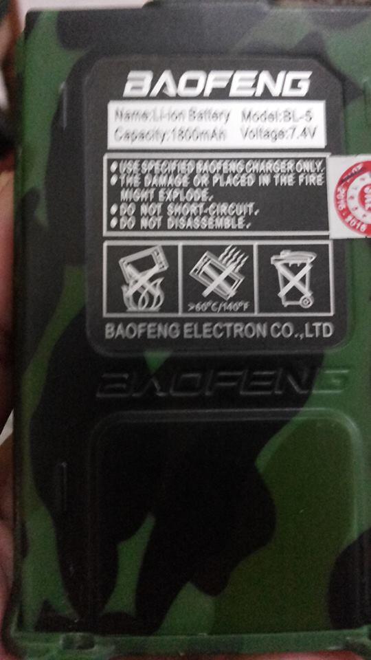 HANDY TALKY BAOFENG UV-5R Loreng/Army Dualband