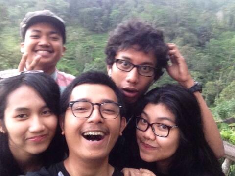 Selfie Anti Mainstream (awas naksir gan)