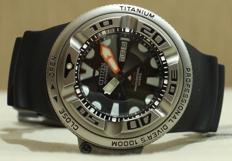 citizen 1000m titanium