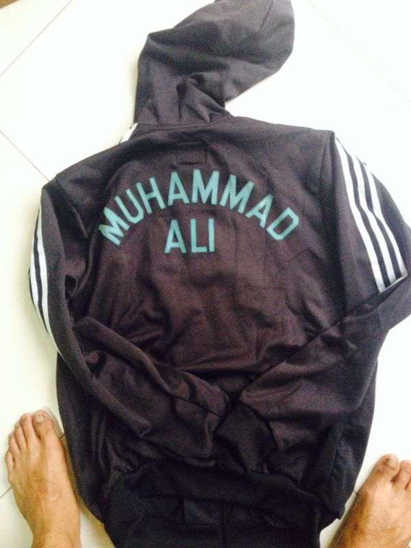 TT ADIDAS ORIGINALS MUHAMMAD ALI BNWT