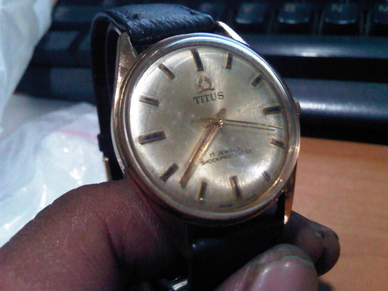TITUS VINTAGE MANUAL 17 JEWELS