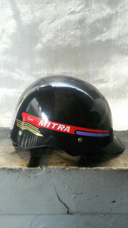 Helm Antik Lawas Murah . ( JakSel ) Borongan Murah