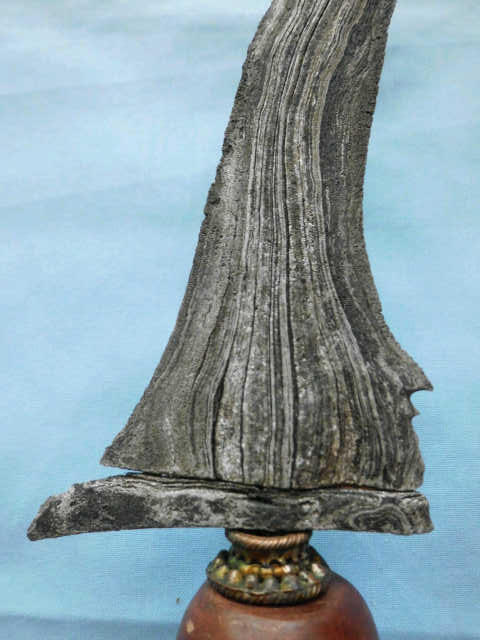 Keris Luar Jawa Sepuh Antik