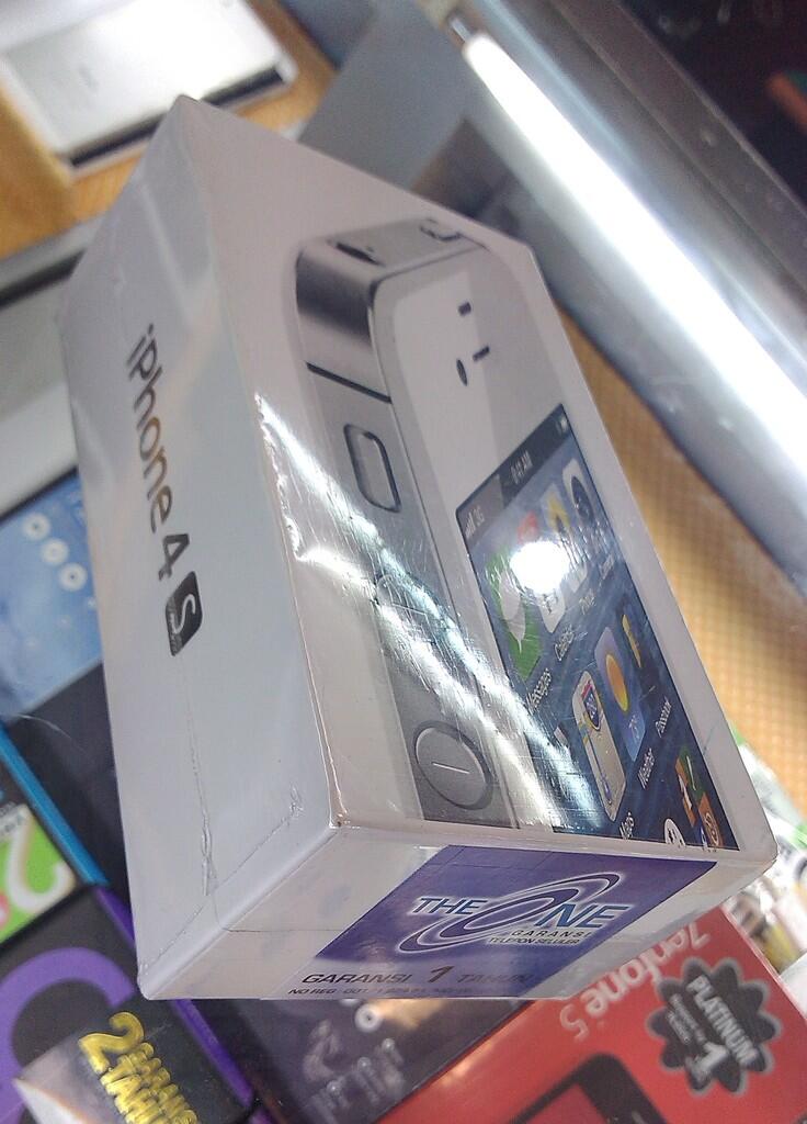 Iphone 4g 4s 16gb 32gb FU GSM garansi resmi 1tahun paling murah