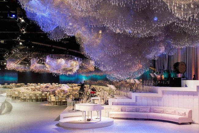  Cantik, Intip Resepsi Pernikahan Seindah Surga di Dubai Ini 